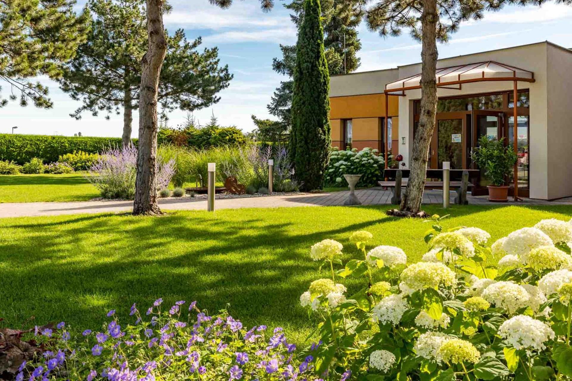 Hotel Garni Steinfeld Wiener Neustadt Eksteriør bilde
